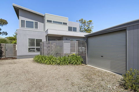 Bask At The Glade - Rejuvenate Stays - Accommodation Nelson Bay 6