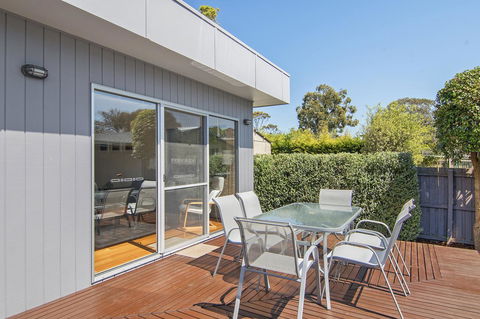 Bask At The Glade - Rejuvenate Stays - Accommodation Nelson Bay 7