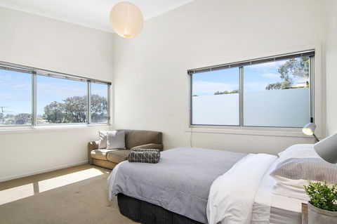 Bask At The Glade - Rejuvenate Stays - Accommodation Nelson Bay 4