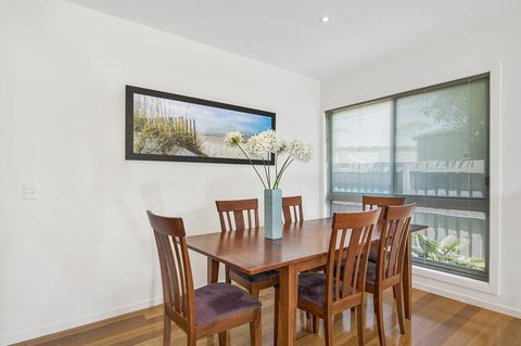 Bask At The Glade - Rejuvenate Stays - Accommodation Nelson Bay 11