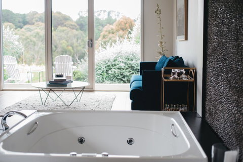 Polperro Villas - Nelsons Bay Accommodation 6