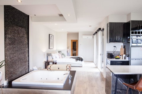 Polperro Villas - Nelsons Bay Accommodation 8