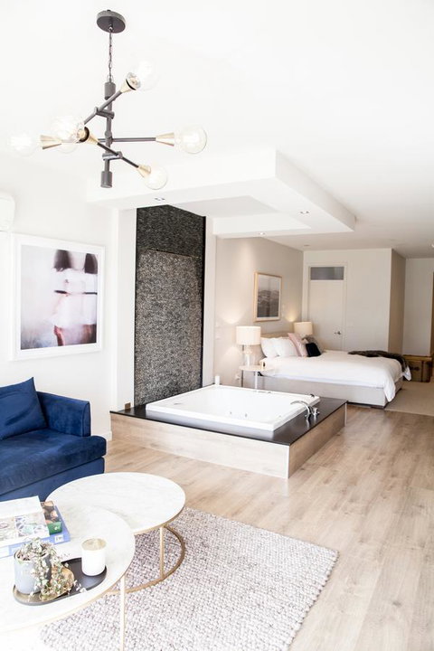 Polperro Villas - Nelsons Bay Accommodation 9