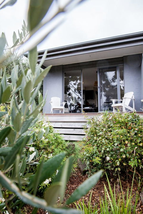 Polperro Villas - Nelsons Bay Accommodation 1