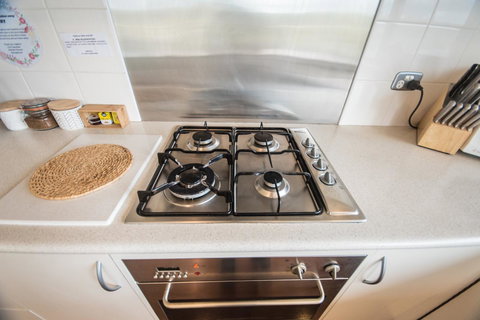 The Pitch - Accommodation Nelson Bay 9