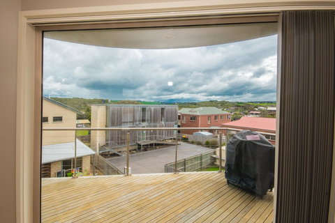 The Pitch - Accommodation Nelson Bay 11