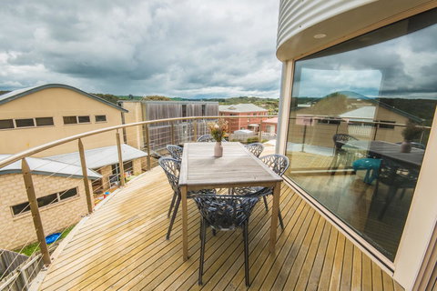 The Pitch - Accommodation Nelson Bay 10