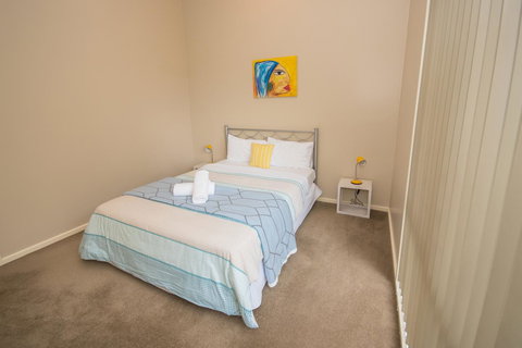 The Pitch - Accommodation Nelson Bay 31