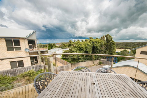 The Pitch - Accommodation Nelson Bay 12