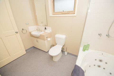 The Pitch - Accommodation Nelson Bay 20