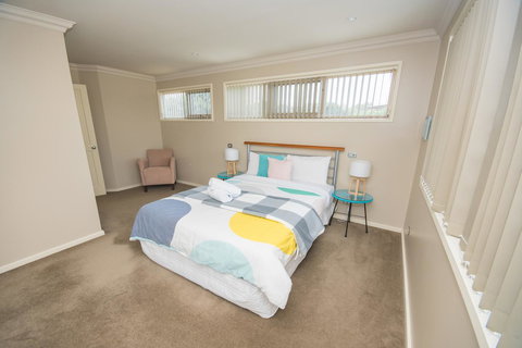 The Pitch - Accommodation Nelson Bay 15