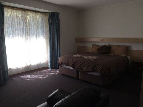 Ambassador Motor Inn - Accommodation Nelson Bay 17