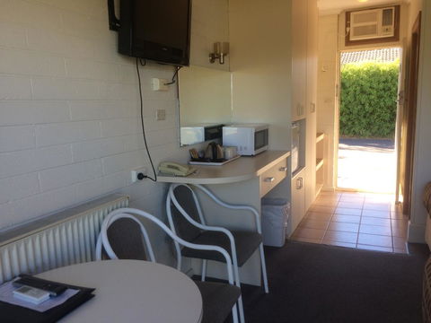 Ambassador Motor Inn - Accommodation Nelson Bay 11