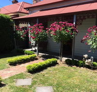 Airleigh-Rose Cottage - Accommodation Nelson Bay