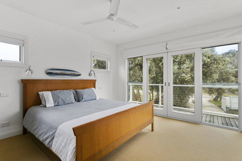 Perfect Blairgowrie Beach House - Nelson Bay Accommodation.com 11