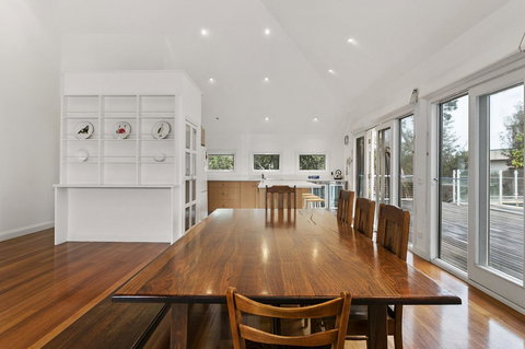 Perfect Blairgowrie Beach House - Nelson Bay Accommodation.com 8