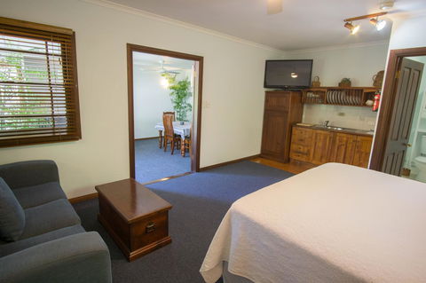 Debbie\'s Place - Accommodation Nelson Bay 42