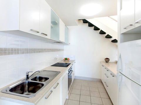 La Mer Sunshine Beachfront - Accommodation Nelson Bay 5