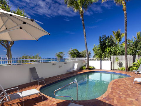 La Mer Sunshine Beachfront - Accommodation Nelson Bay 1