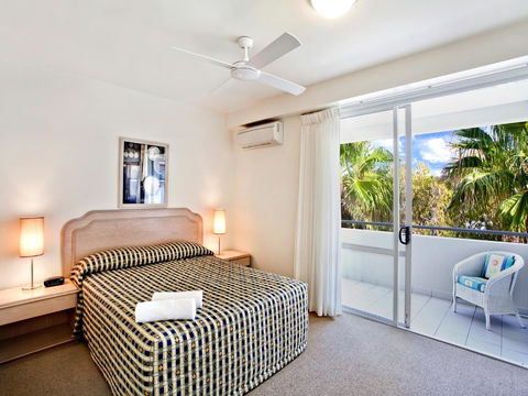 La Mer Sunshine Beachfront - Accommodation Nelson Bay 25