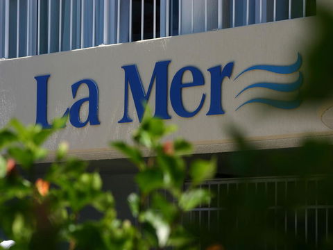 La Mer Sunshine Beachfront - Accommodation Nelson Bay 13