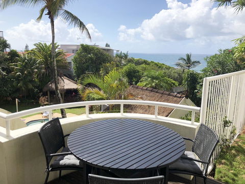 Sunshine Beach Luxe Apartment - Accommodation Nelson Bay 0