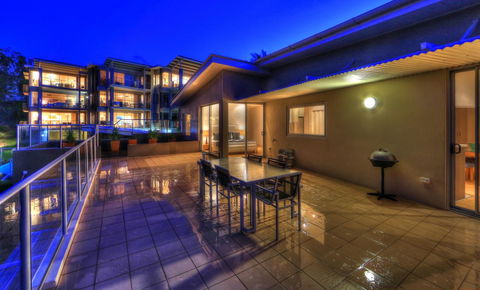 Rainbow Ocean Palms Resort - Accommodation Nelson Bay 15