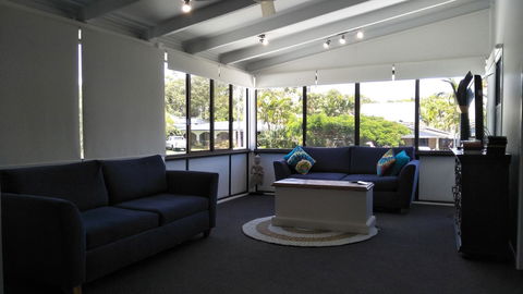 Salty Vibes Retreat - Accommodation Nelson Bay 9