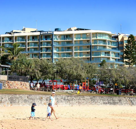 Landmark Resort - Accommodation Nelson Bay 2
