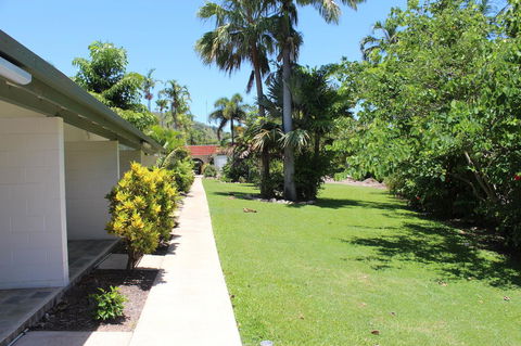 Amaroo On Mandalay, Magnetic Island - Accommodation Nelson Bay 37