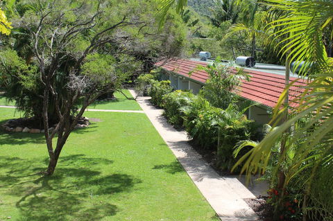 Amaroo On Mandalay, Magnetic Island - Accommodation Nelson Bay 38