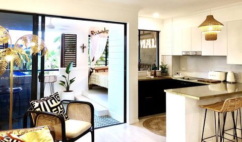 NOMAD - Luxe Apartment - Accommodation Nelson Bay 23