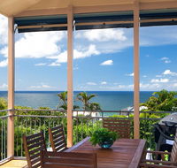 Jolly Roger's Beach House - Accommodation Nelson Bay