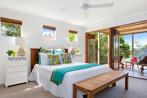 Jolly Roger's Beach House - Accommodation Nelson Bay 6