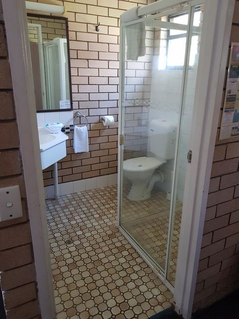 Twin Pines Motel - Accommodation Nelson Bay 1