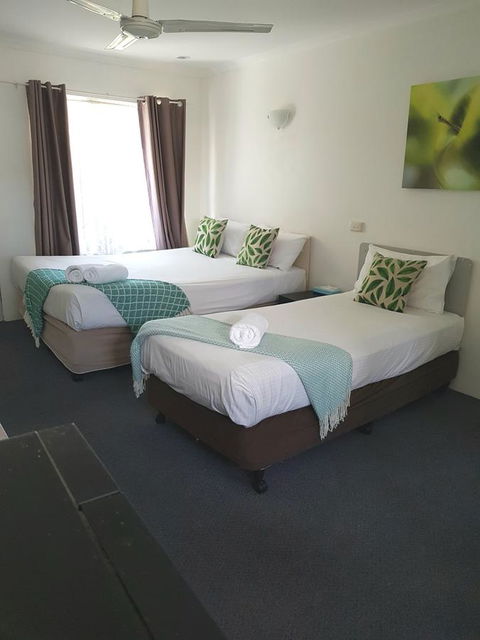 Twin Pines Motel - Accommodation Nelson Bay 10