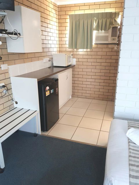 Twin Pines Motel - Accommodation Nelson Bay 12