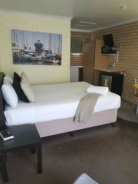 Twin Pines Motel - Accommodation Nelson Bay 19