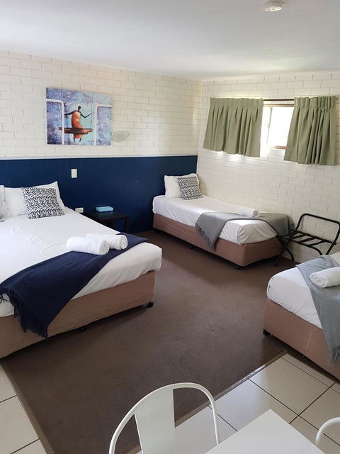 Twin Pines Motel - Accommodation Nelson Bay 9