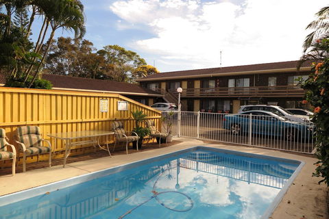 Twin Pines Motel - Accommodation Nelson Bay 0