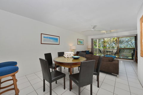 Seascape Holidays At Beachfront Terraces - Accommodation Nelson Bay 9