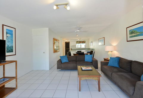 Seascape Holidays At Beachfront Terraces - Accommodation Nelson Bay 12