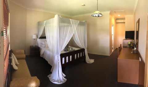 The Bearded Dragon Boutique Hotel - Accommodation Nelson Bay 6