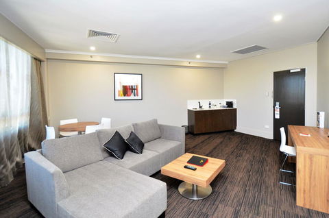 Hotel Grand Chancellor Townsville - Accommodation Nelson Bay 2