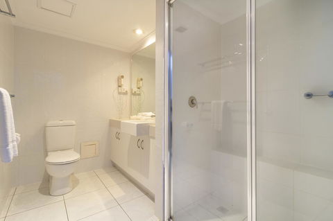 The White House Port Douglas - Accommodation Nelson Bay 21