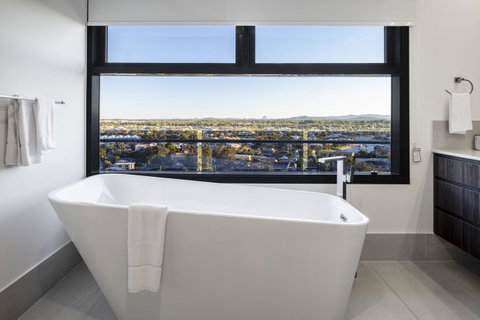 First Light Mooloolaba, Ascend Hotel Collection - Accommodation Nelson Bay 4