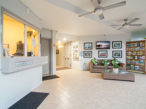 The Port Douglas Queenslander - Accommodation Nelson Bay 38