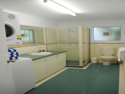 The Port Douglas Queenslander - Accommodation Nelson Bay 15