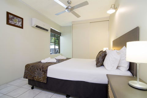 The Port Douglas Queenslander - Accommodation Nelson Bay 11