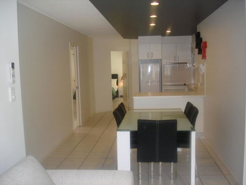 The Port Douglas Queenslander - Accommodation Nelson Bay 40